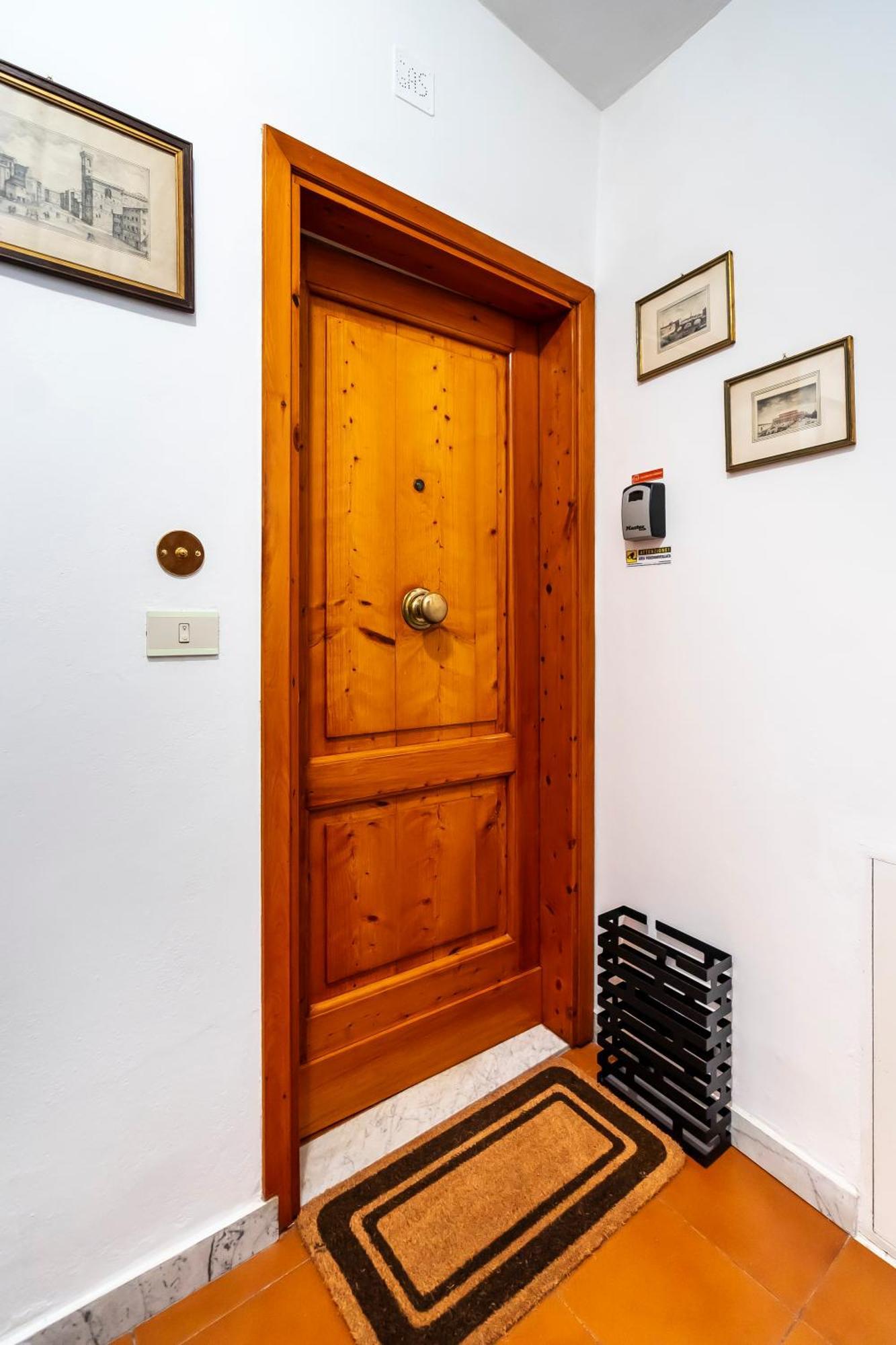 Flat Moon Over Florence Terrace And Free Parking Bagian luar foto