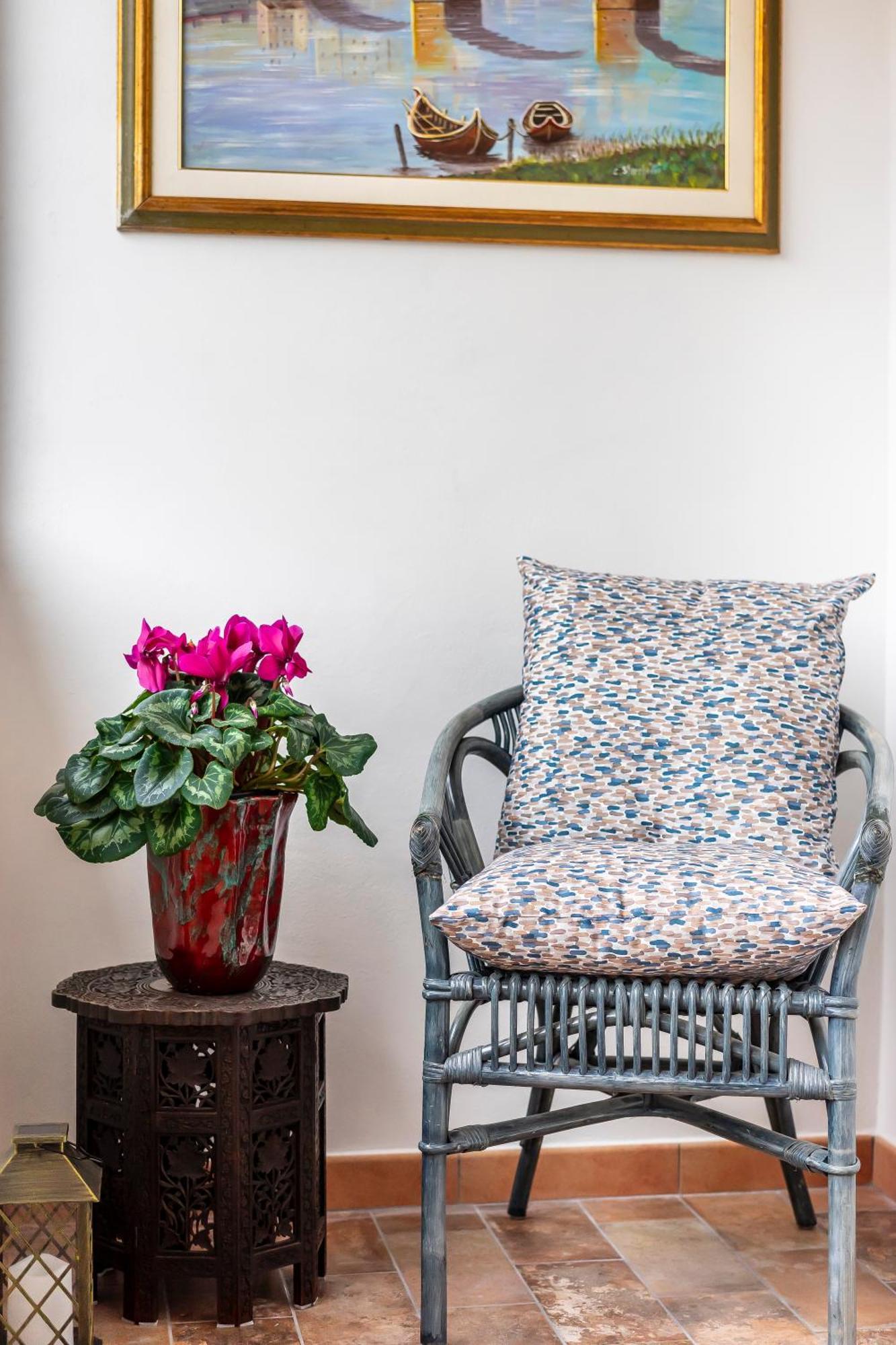 Flat Moon Over Florence Terrace And Free Parking Bagian luar foto